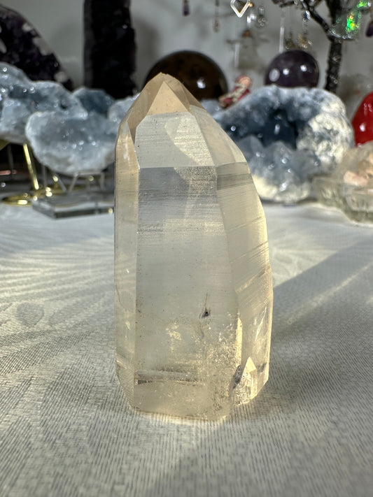 Champagne citrine lemurian