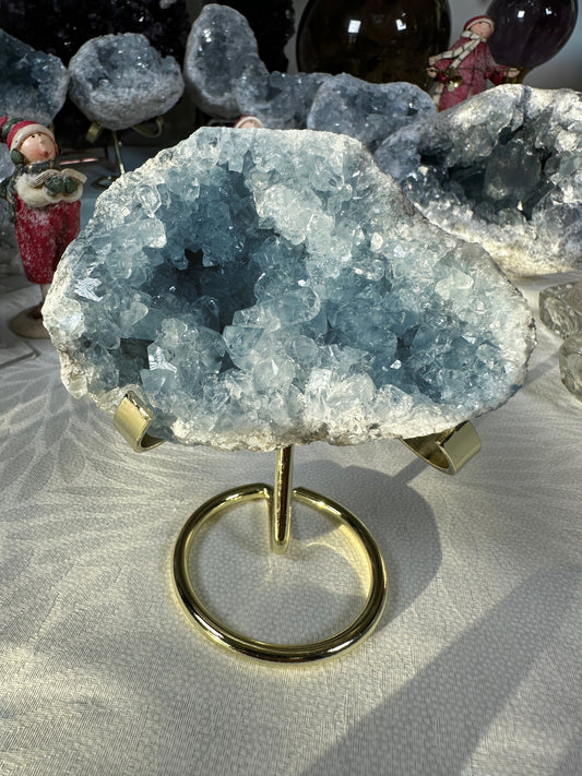 Celestite cluster